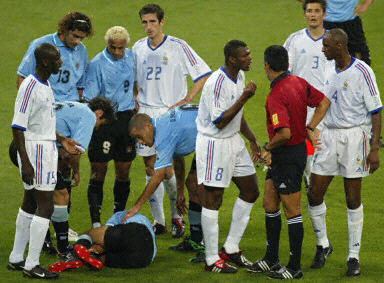 Уругвай и Франция голов друг другу не забили